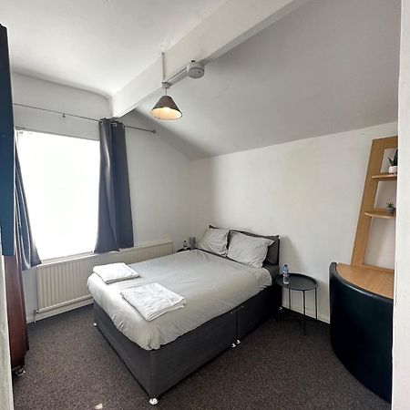 Clifton Street Apartment Мидълзбро Екстериор снимка
